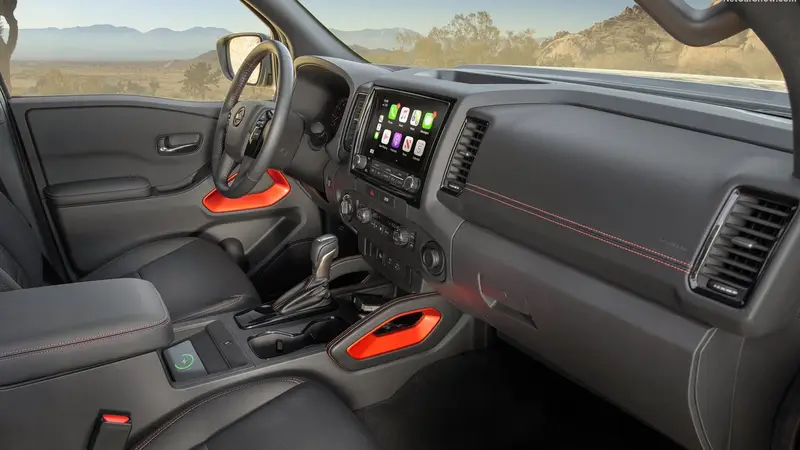 Nissan Frontier engine, drivetrain and service information